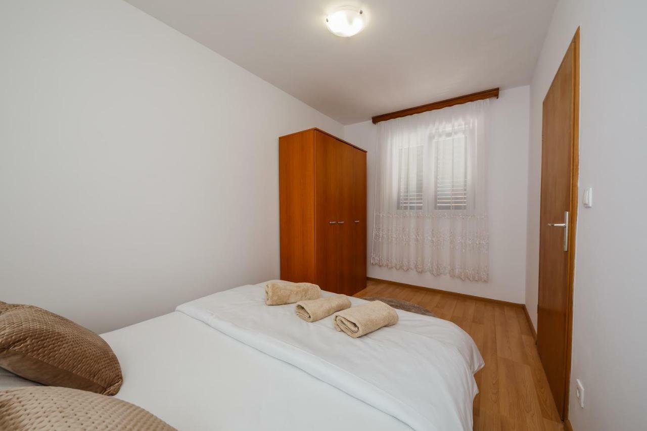 Villa Milena Trogir Buitenkant foto